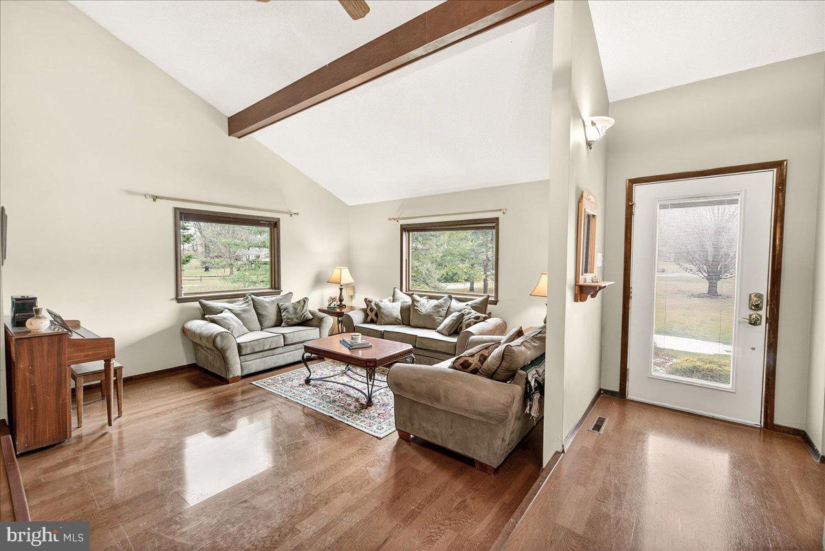 ROBINWOOD - Residential