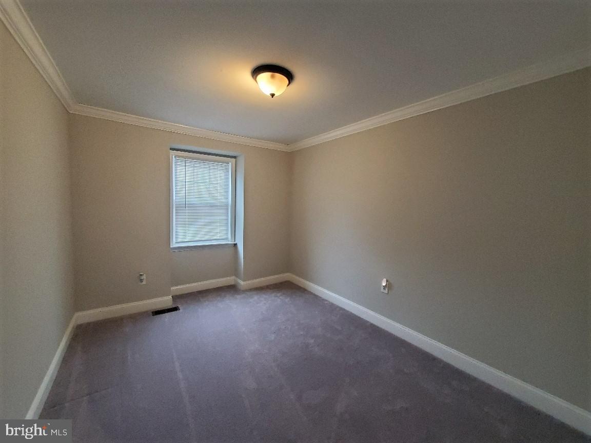 BELMONT - Residential Lease