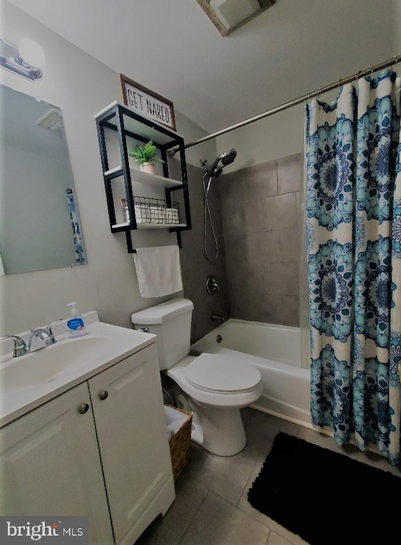 BELMONT - Residential Lease