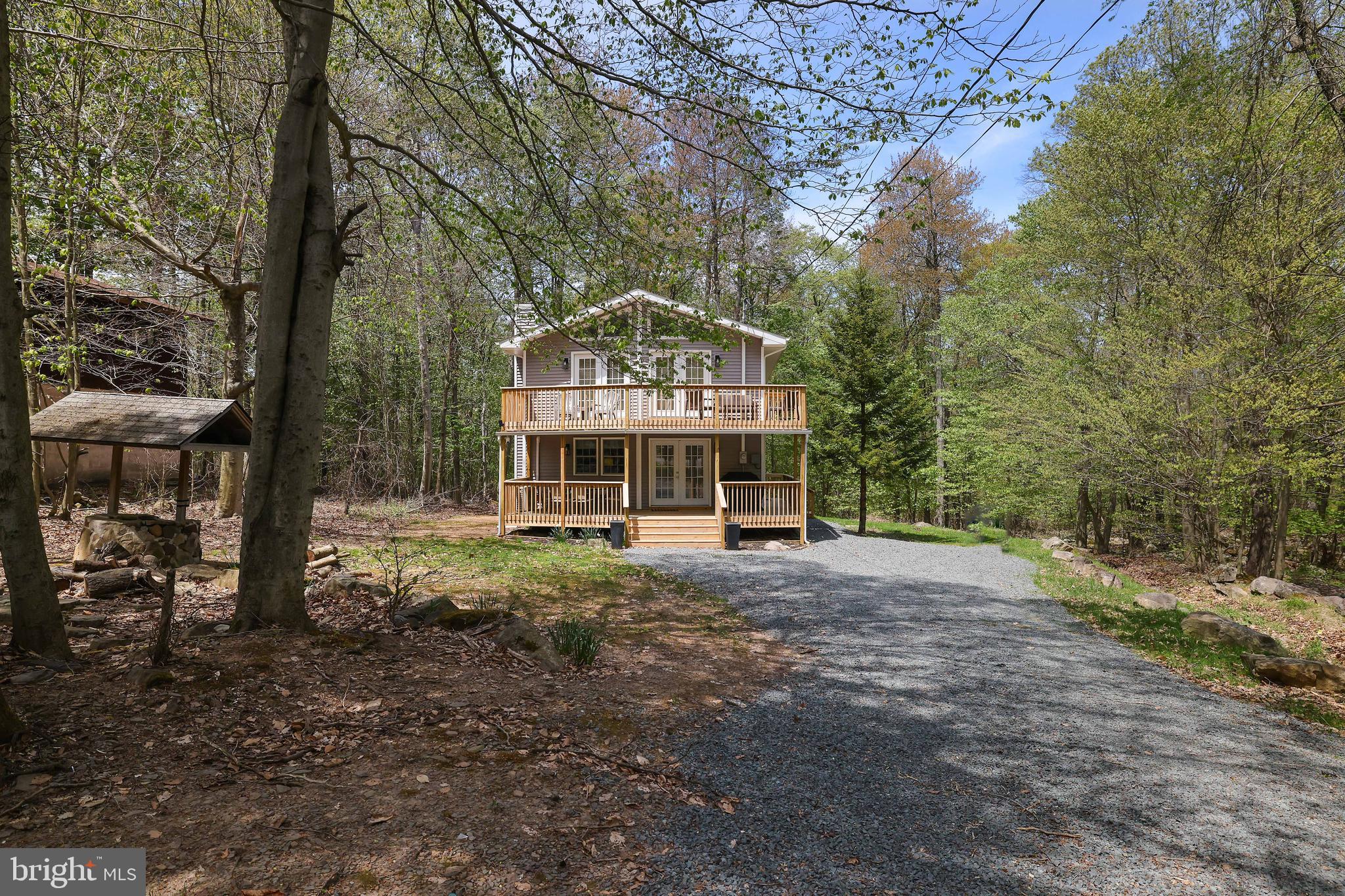 POCONO COUNTRY PLACE - Residential