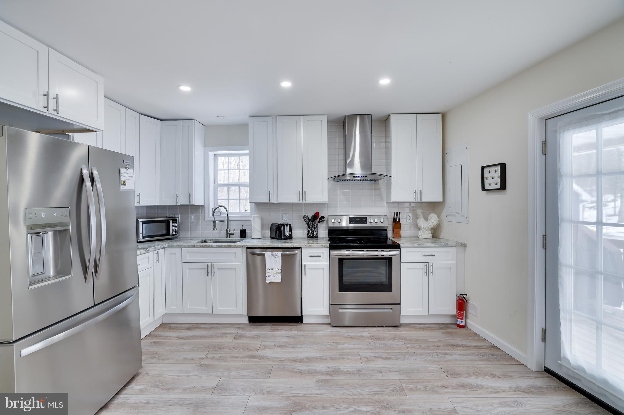 POCONO COUNTRY PLACE - Residential