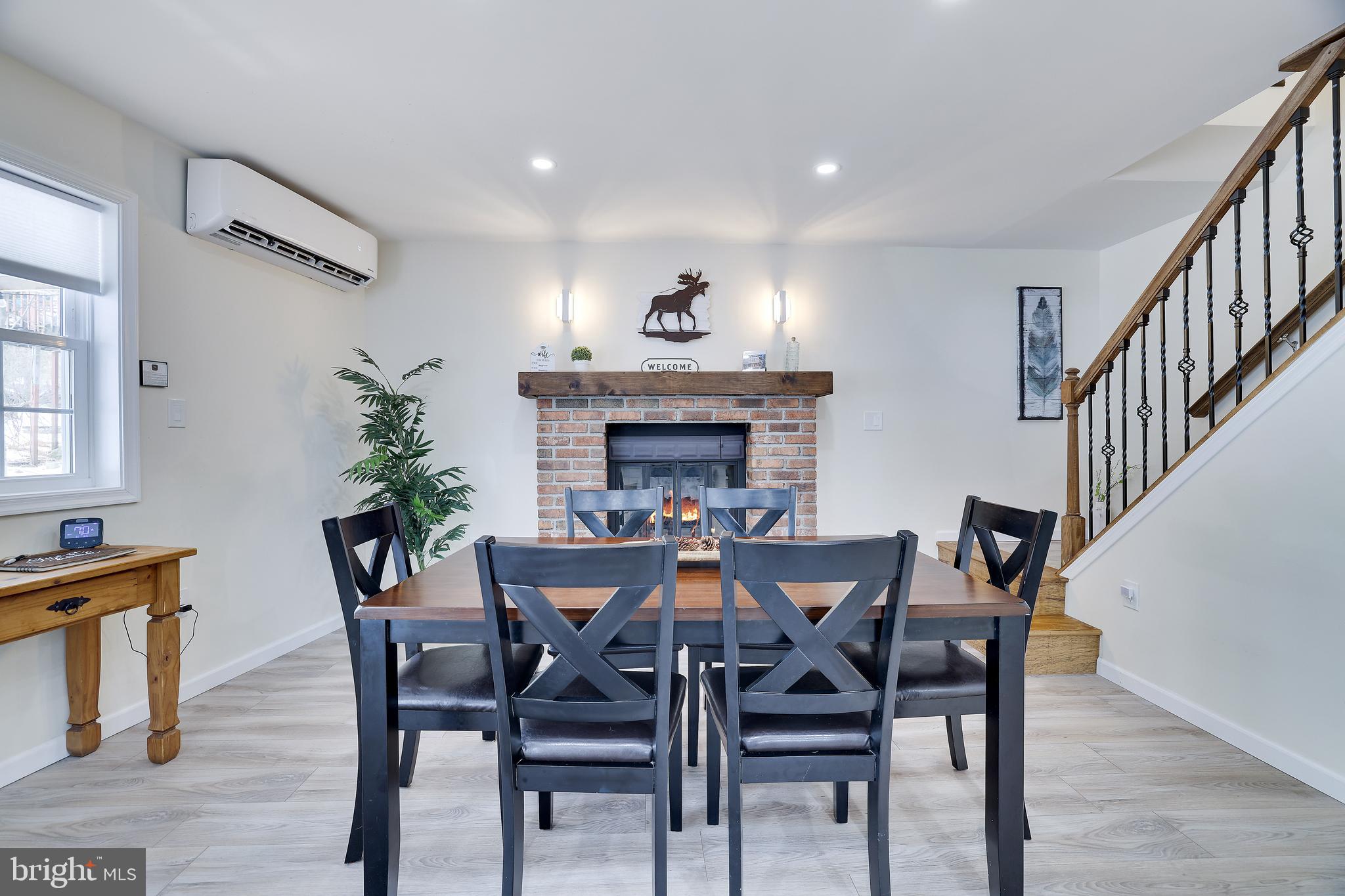 POCONO COUNTRY PLACE - Residential