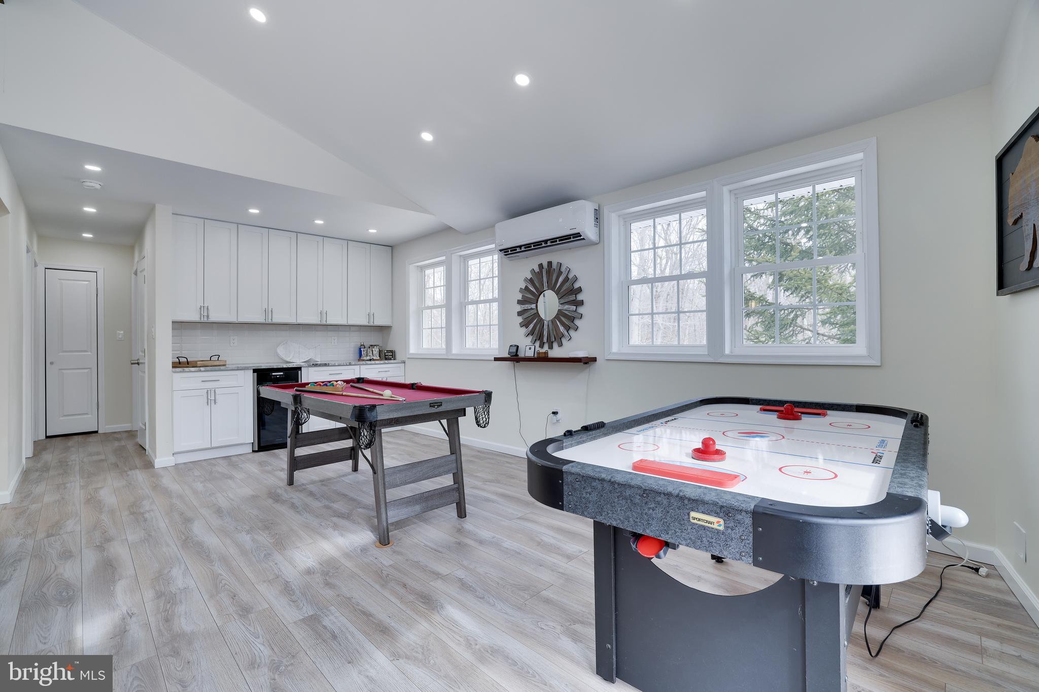 POCONO COUNTRY PLACE - Residential