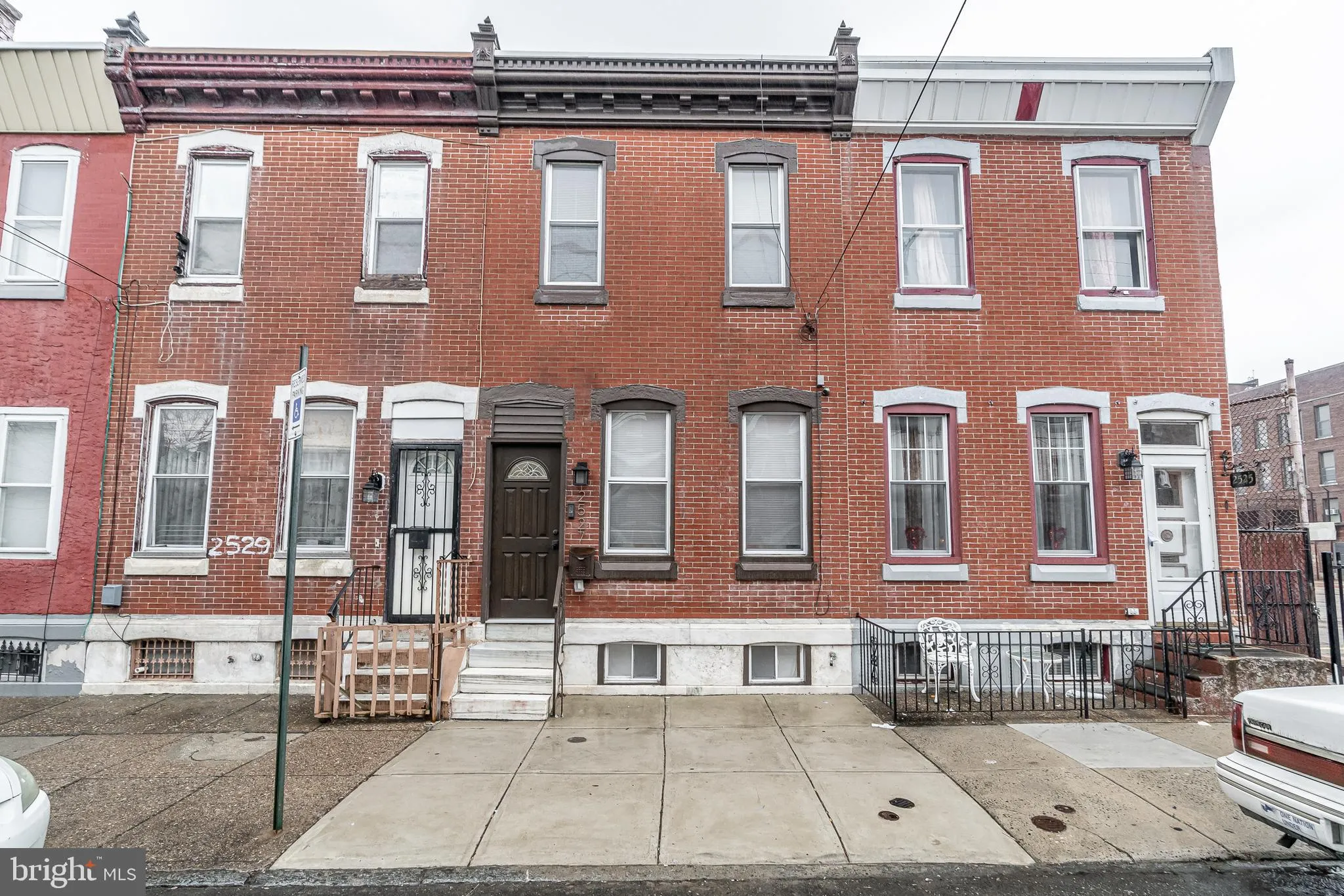 Philadelphia, Pennsylvania 19125, United States, 3 Bedrooms Bedrooms, ,2 BathroomsBathrooms,Residential,Pending,26004