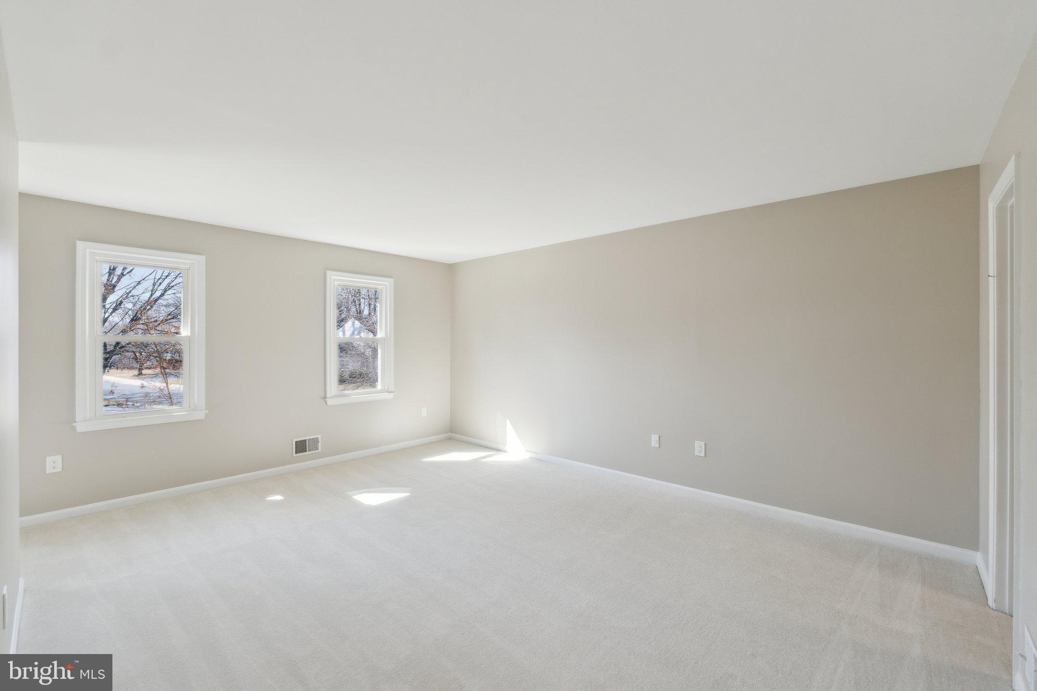 CHURCHILL TOWN SECTOR - Residential