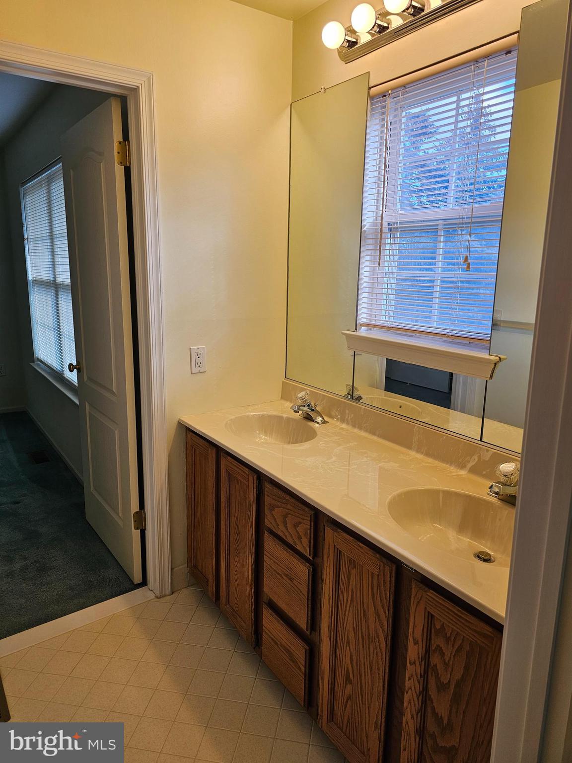 GWYNEDD POINTE - Residential