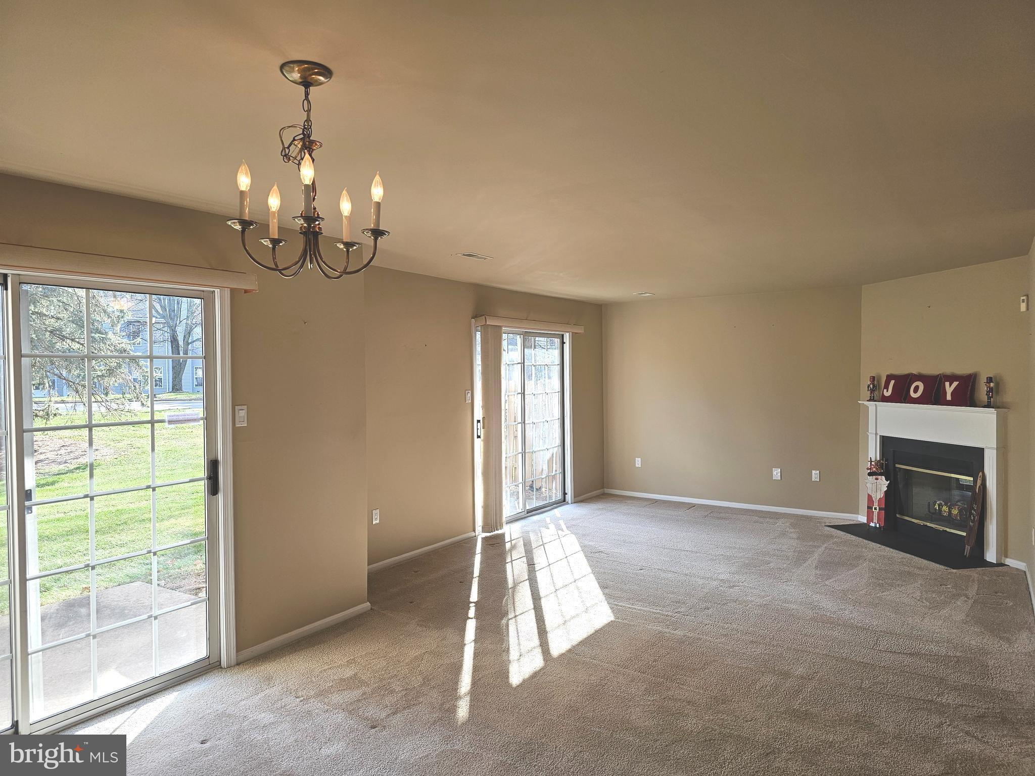 GWYNEDD POINTE - Residential