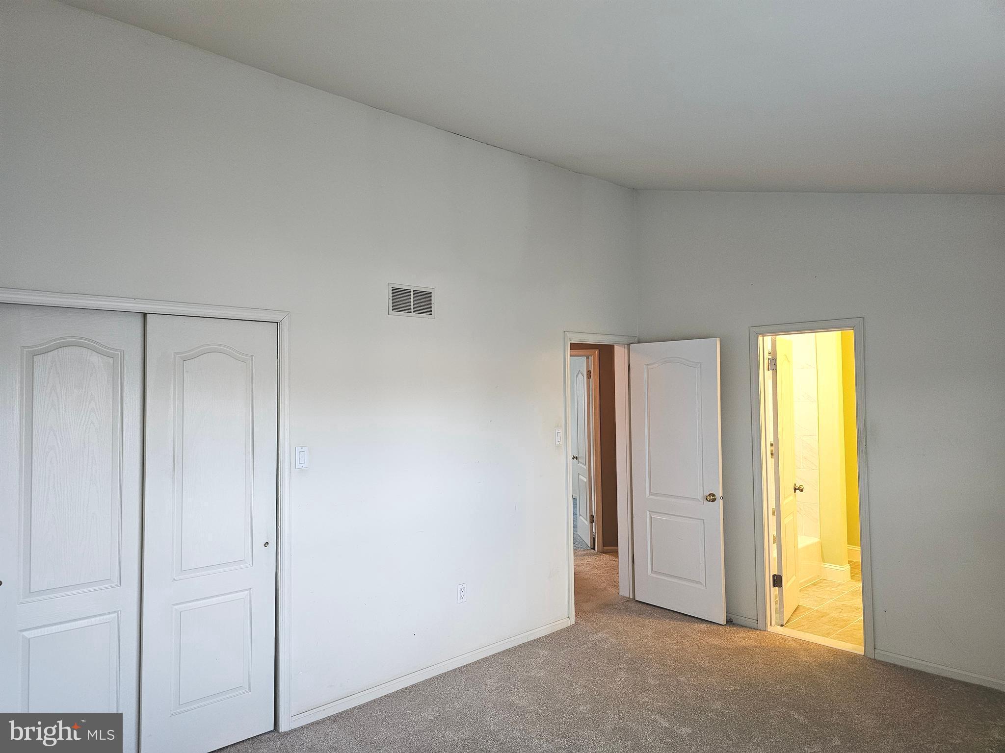 GWYNEDD POINTE - Residential