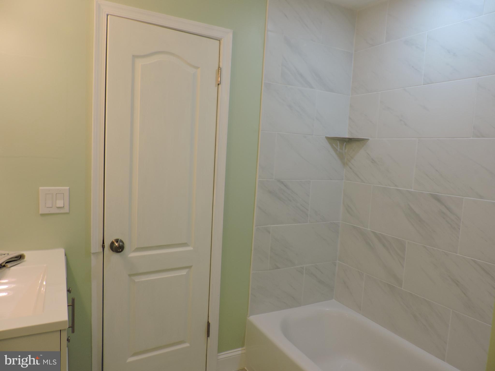 GWYNEDD POINTE - Residential