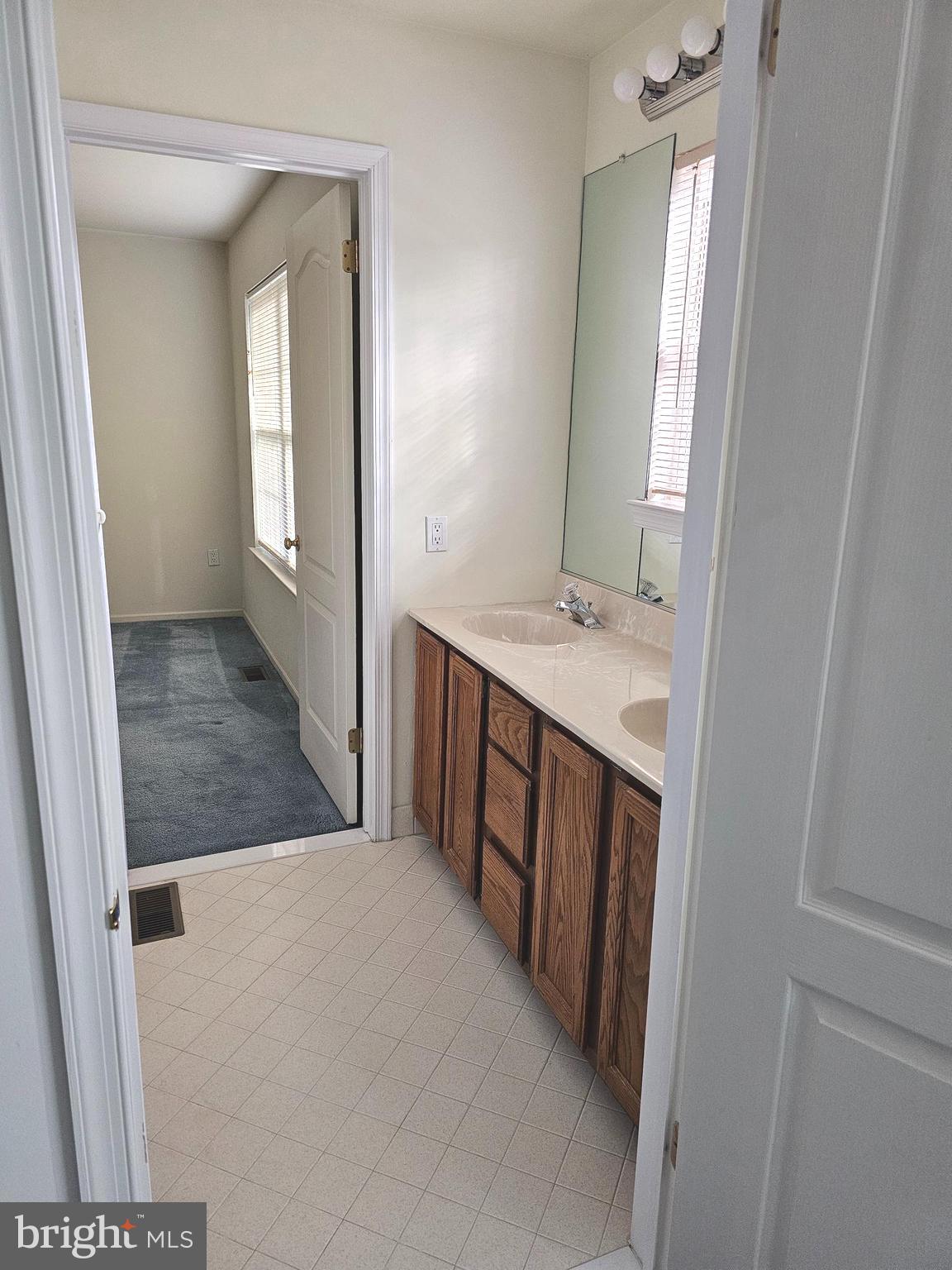 GWYNEDD POINTE - Residential