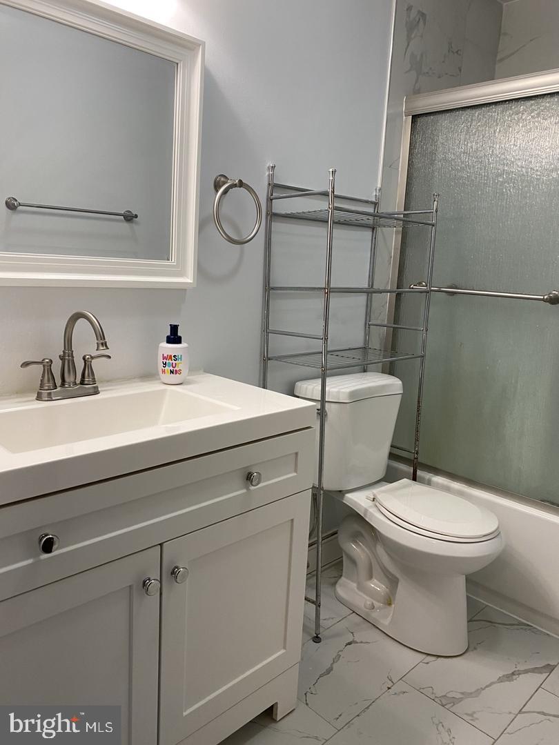 WHITPAIN HILLS - Residential