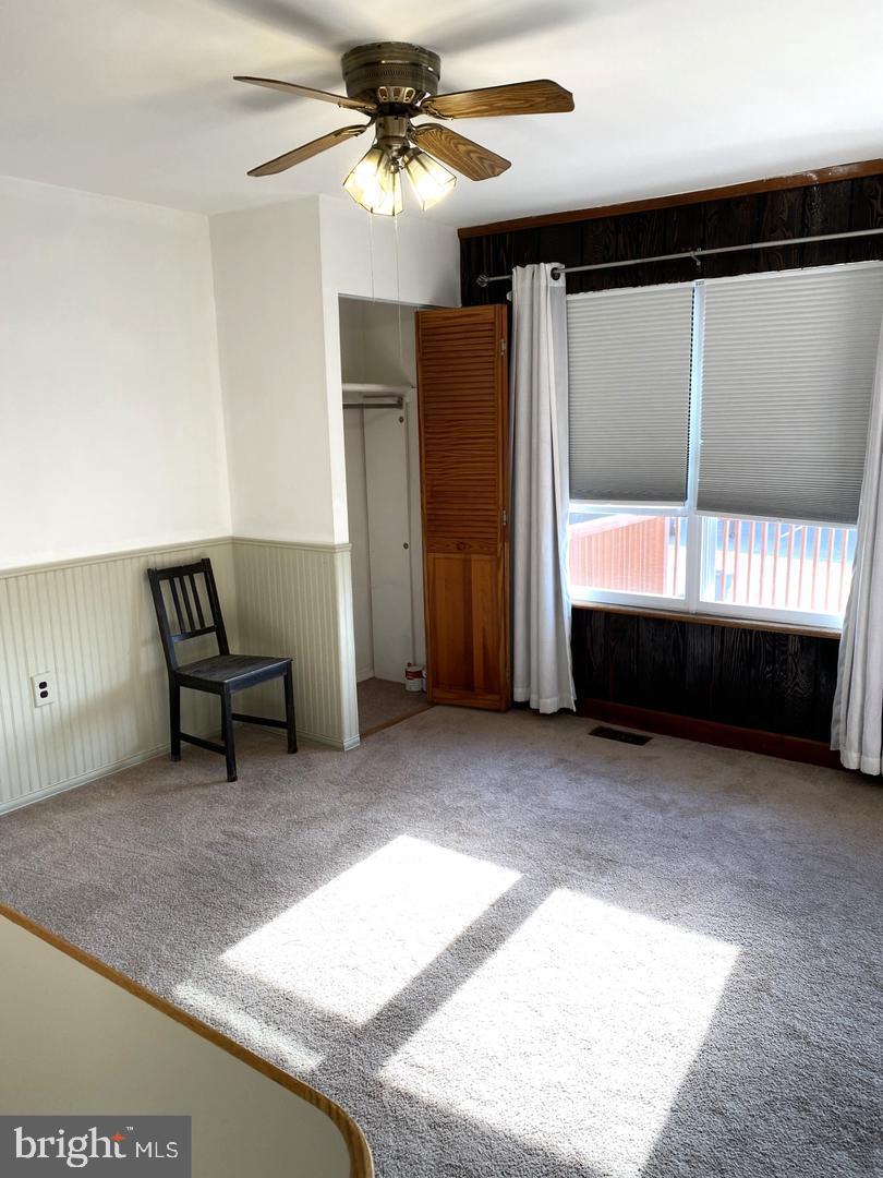 WHITPAIN HILLS - Residential