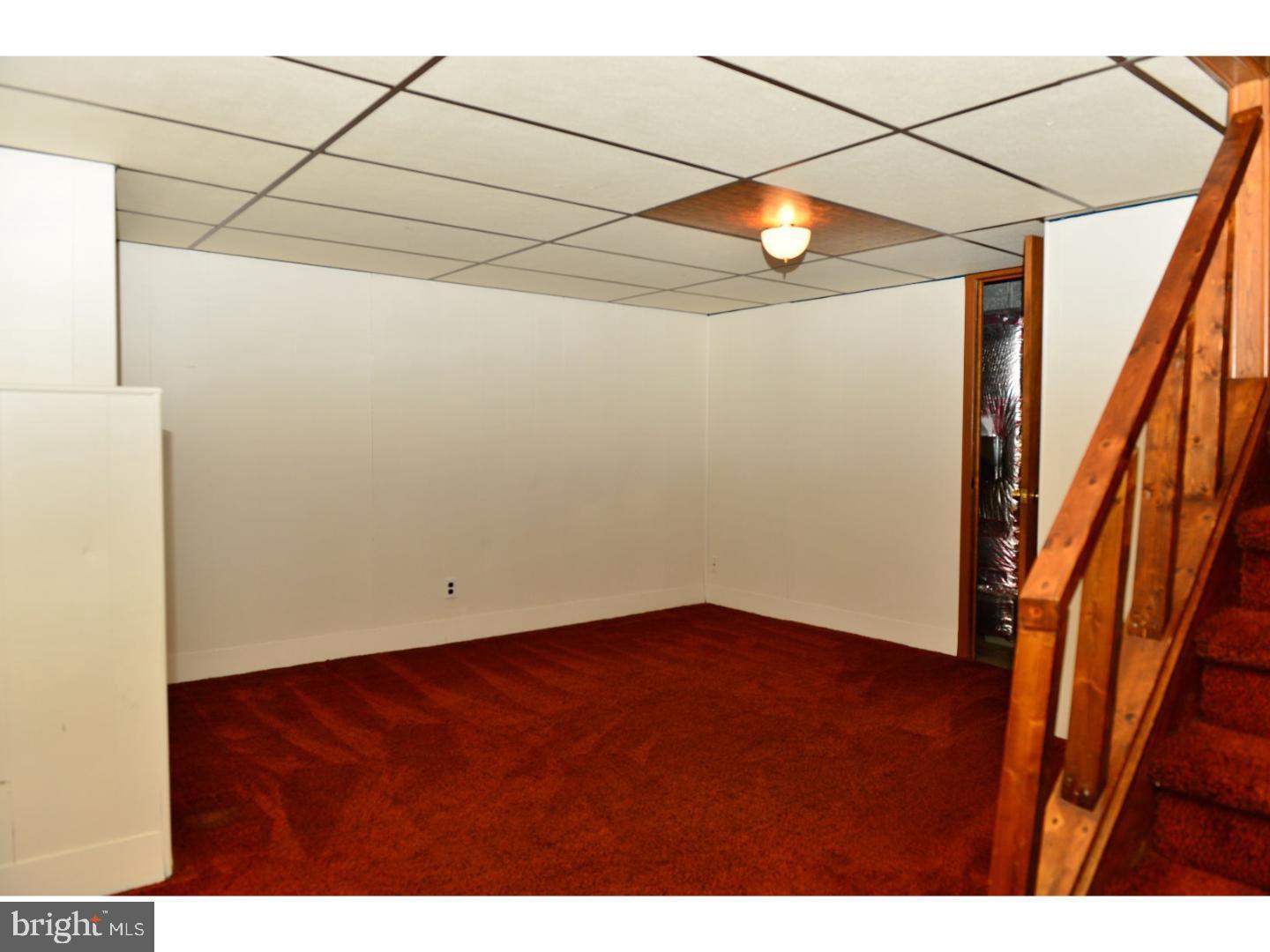 WHITPAIN HILLS - Residential