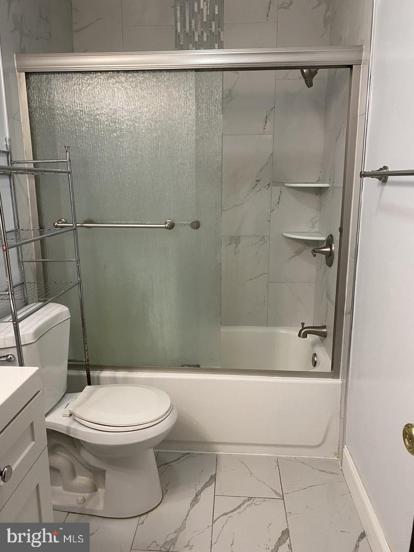 WHITPAIN HILLS - Residential