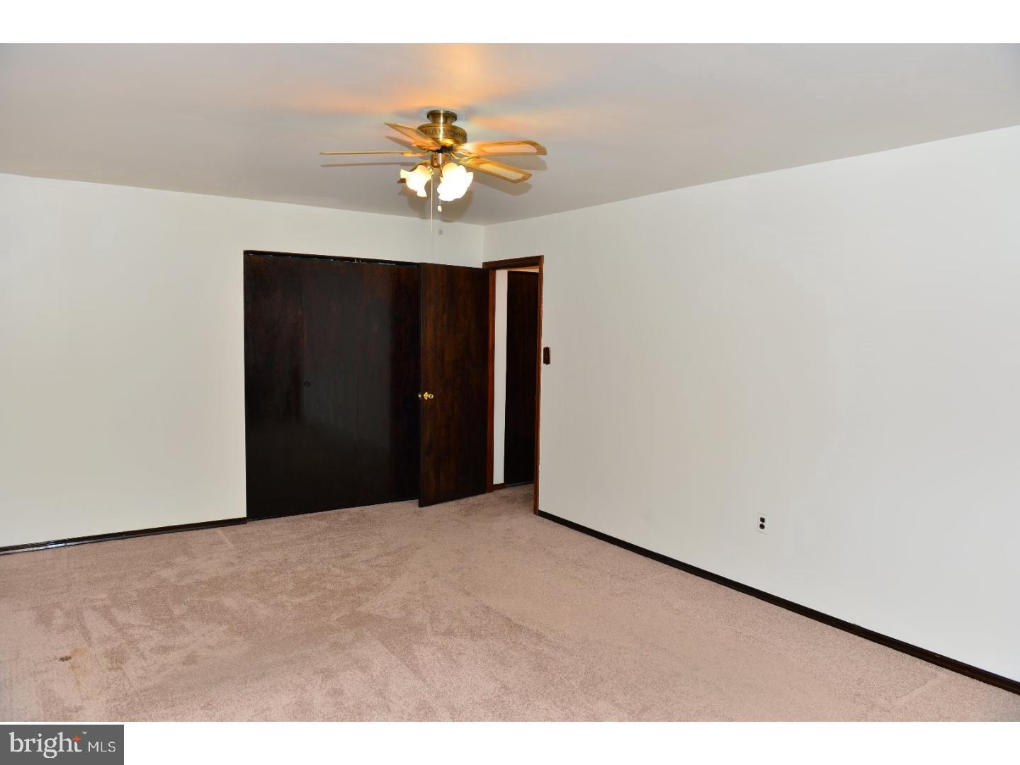 WHITPAIN HILLS - Residential