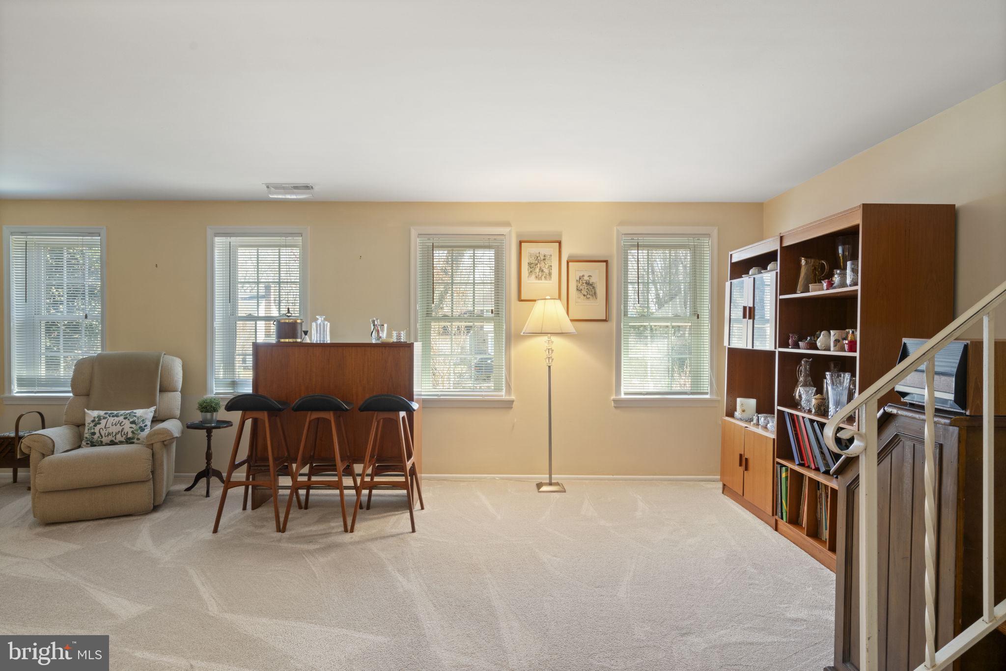 LAKE RIDGE - Residential