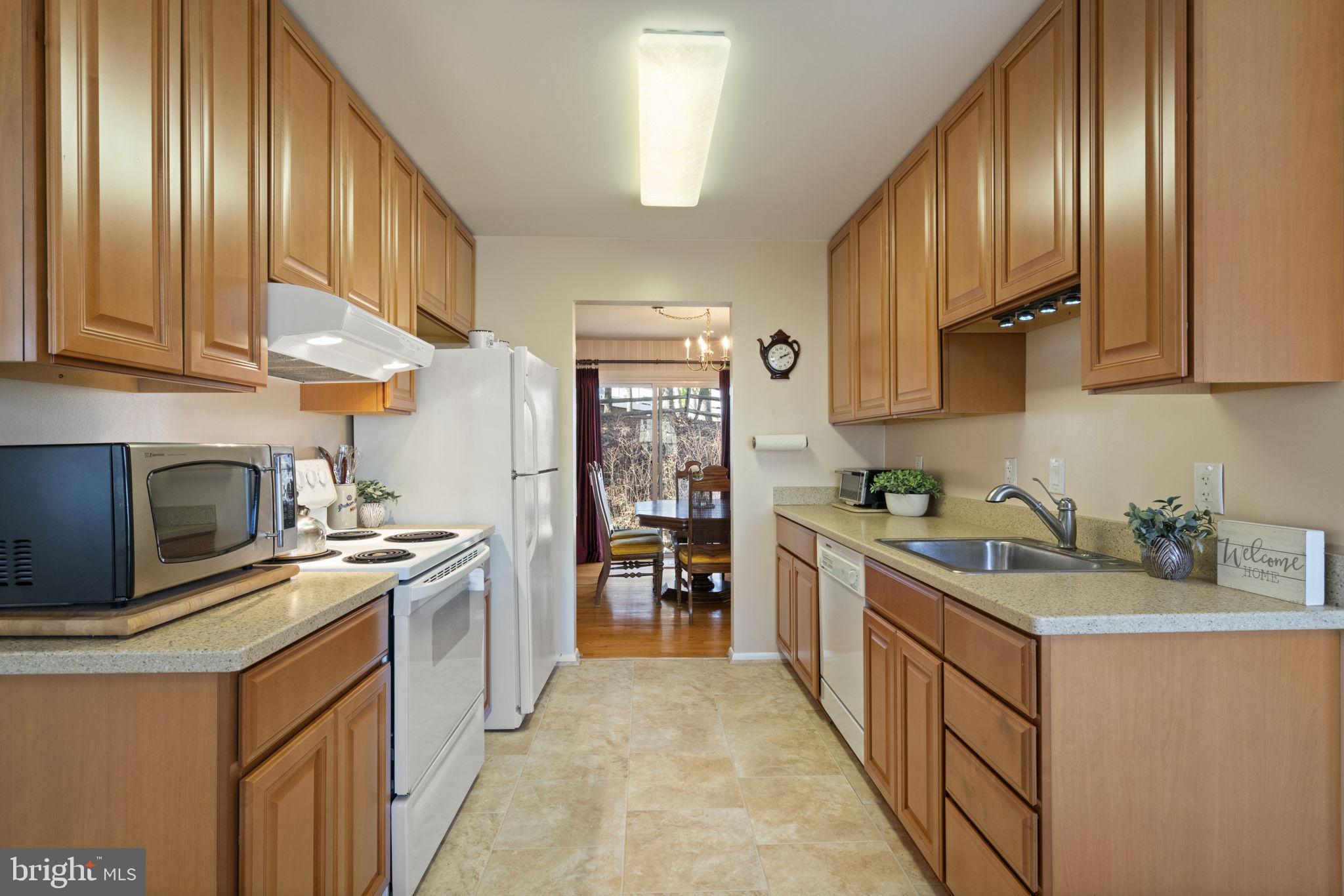 LAKE RIDGE - Residential