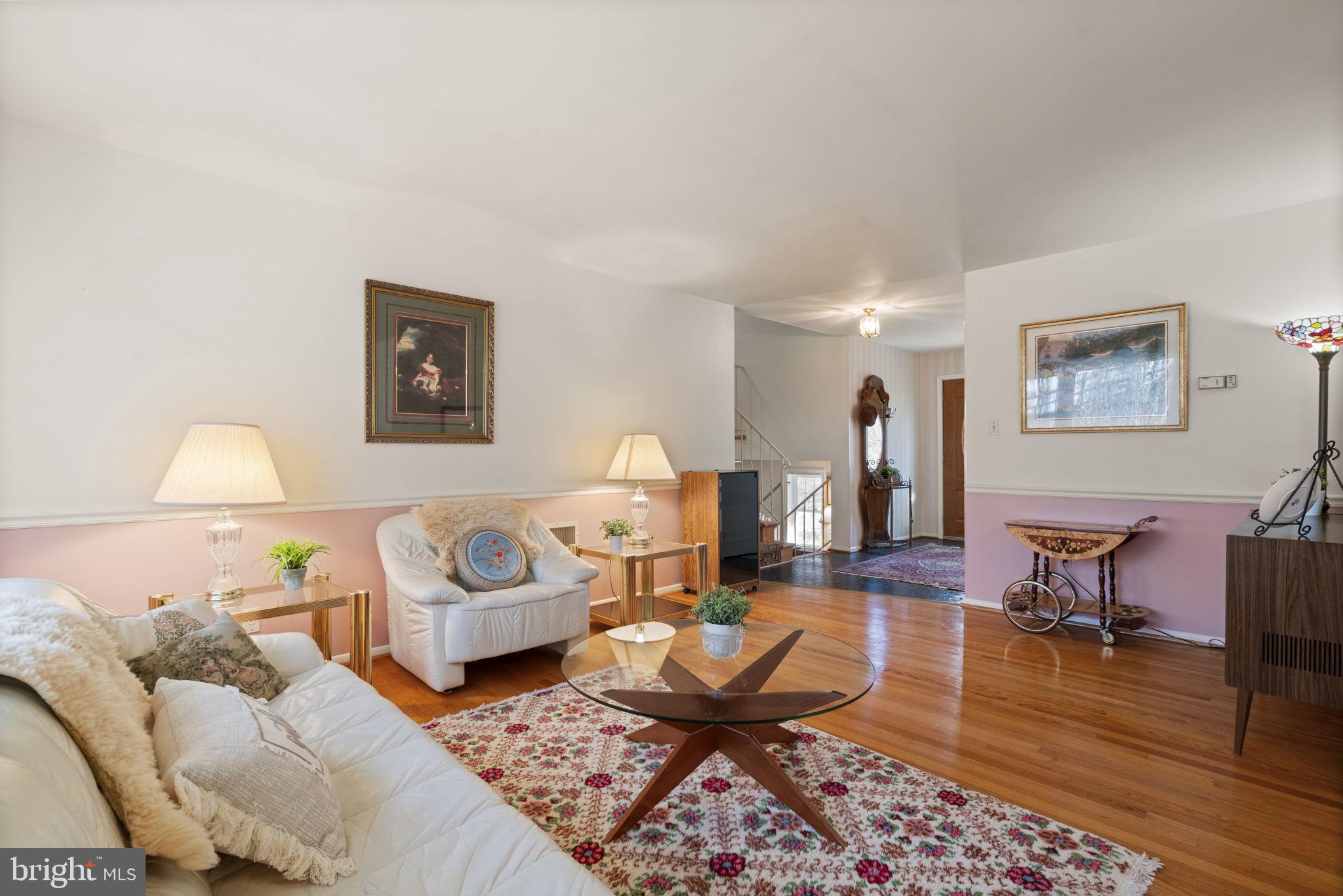 LAKE RIDGE - Residential