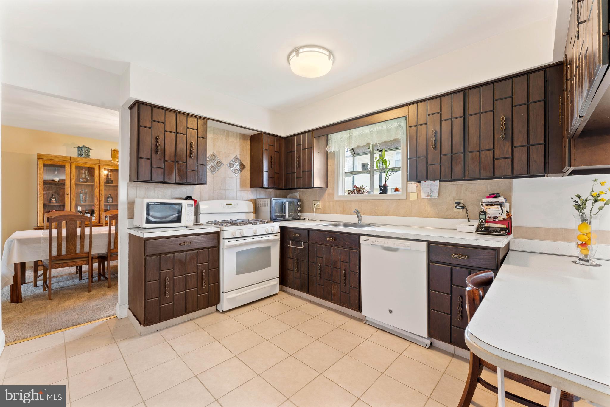 PHILADELPHIA (NORTHEAST) - Residential