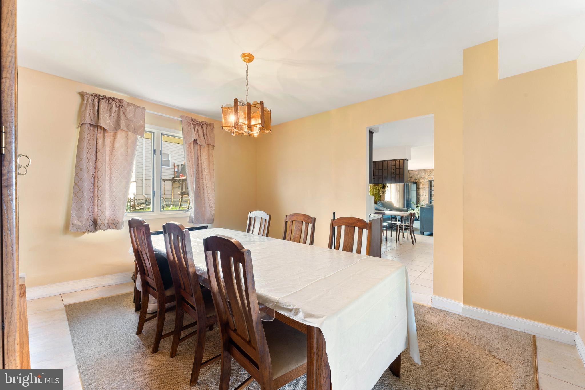 PHILADELPHIA (NORTHEAST) - Residential