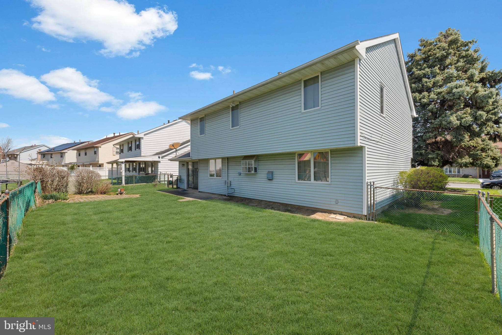 PHILADELPHIA (NORTHEAST) - Residential