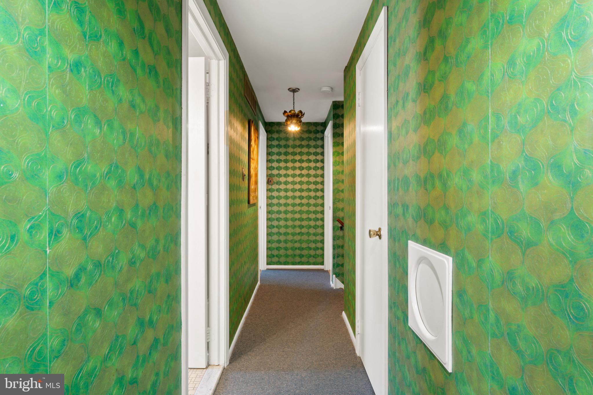 PHILADELPHIA (NORTHEAST) - Residential