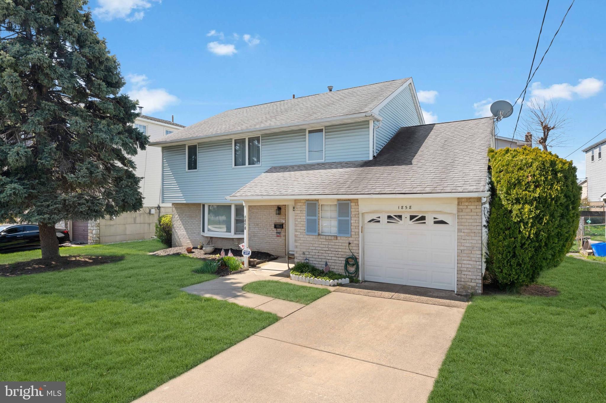 PHILADELPHIA (NORTHEAST) - Residential