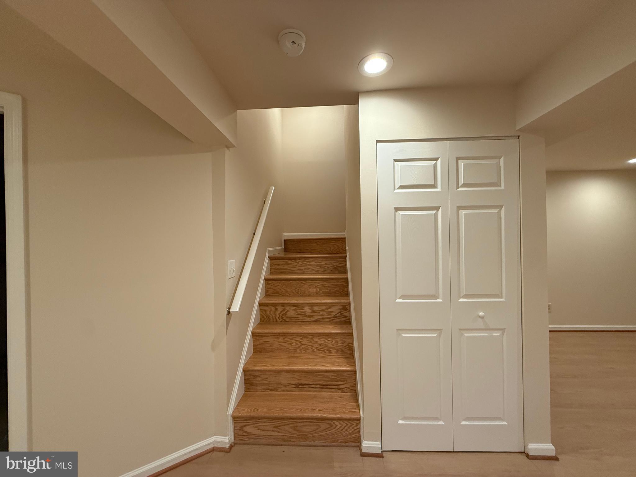 PLEASANT HILLS - Residential Lease