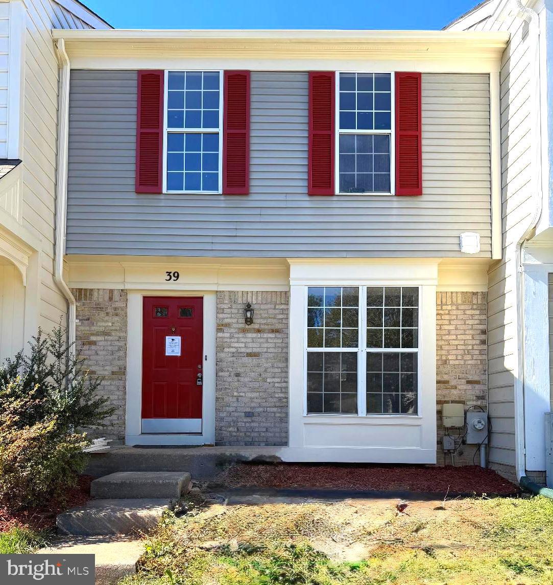 PLEASANT HILLS - Residential Lease