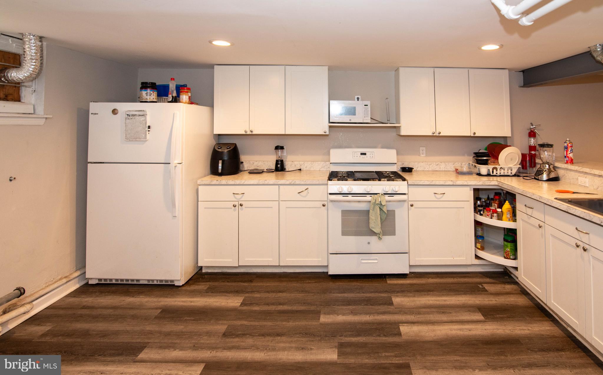 EVESHAM PARK - Residential