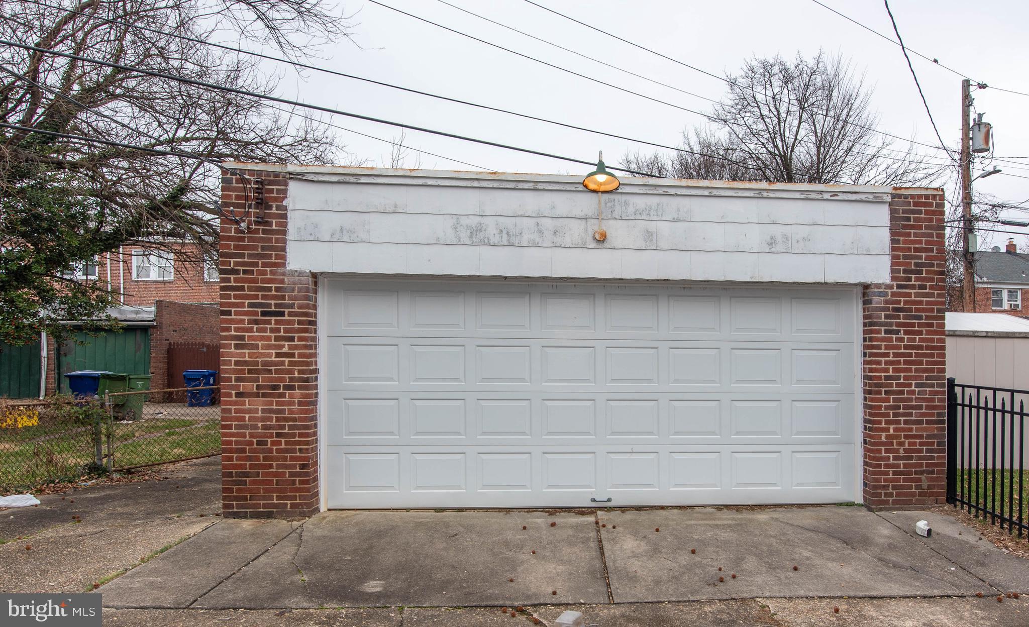 EVESHAM PARK - Residential