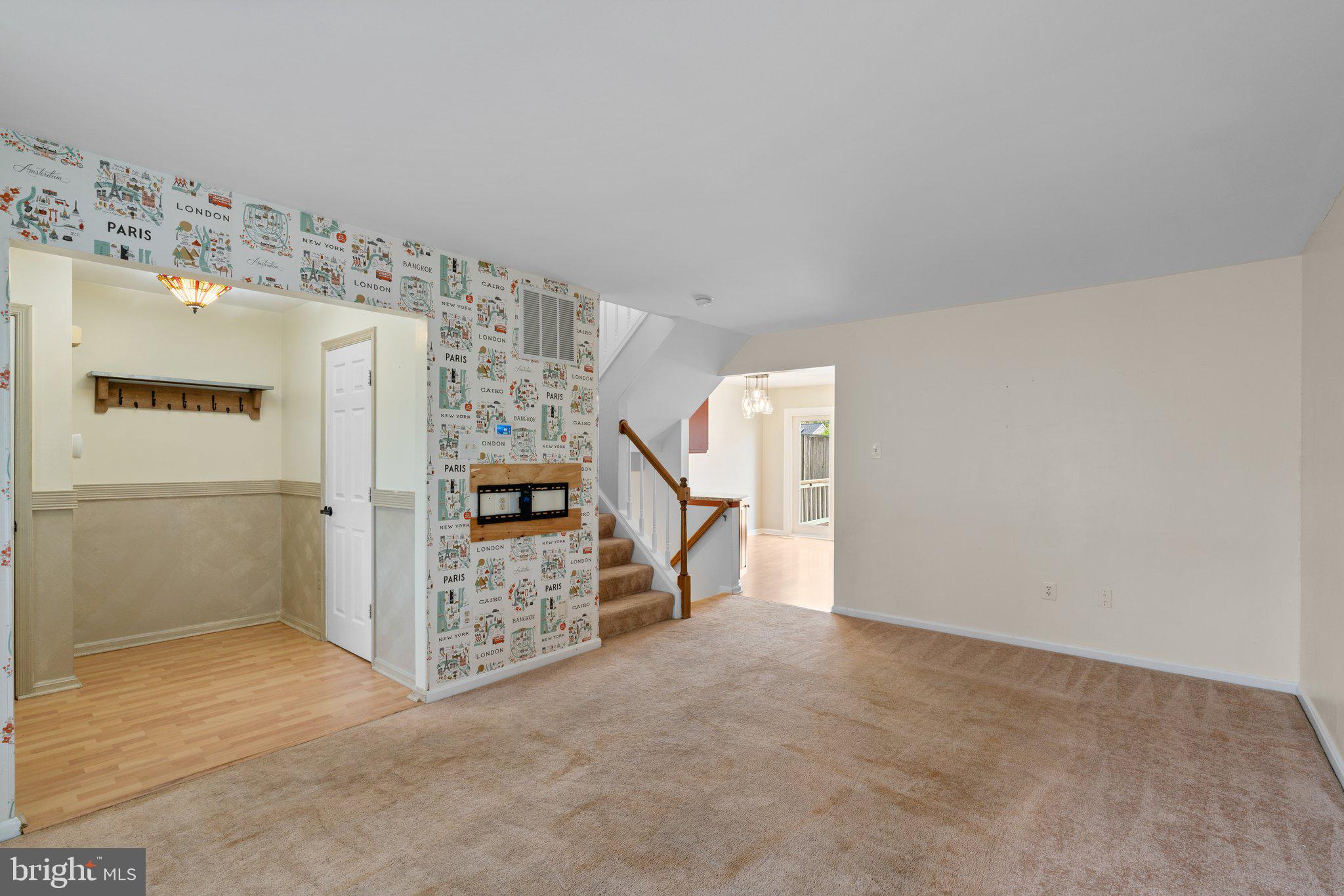 4406 SILVER TEAL ROAD