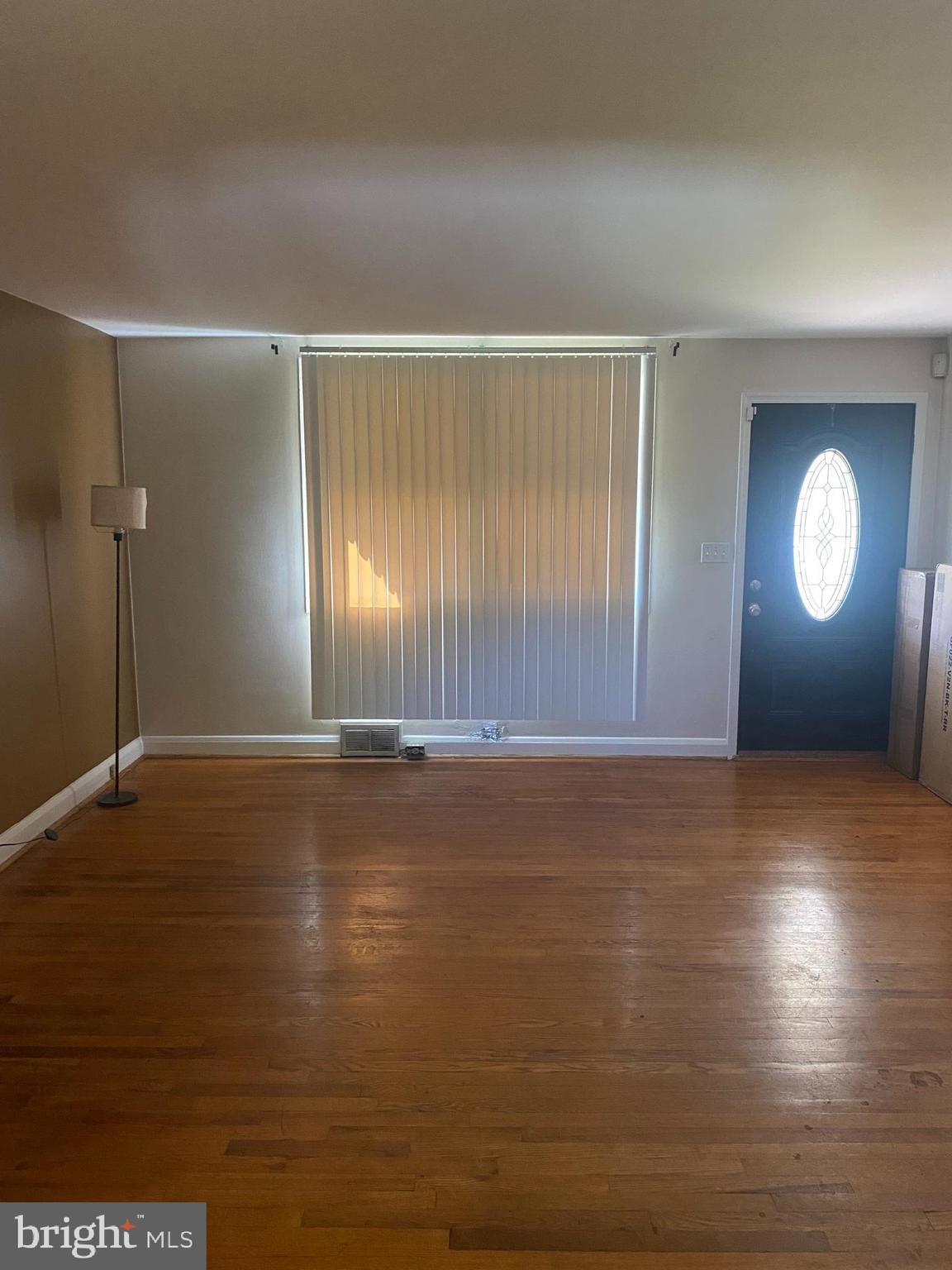 906 MASEFIELD ROAD