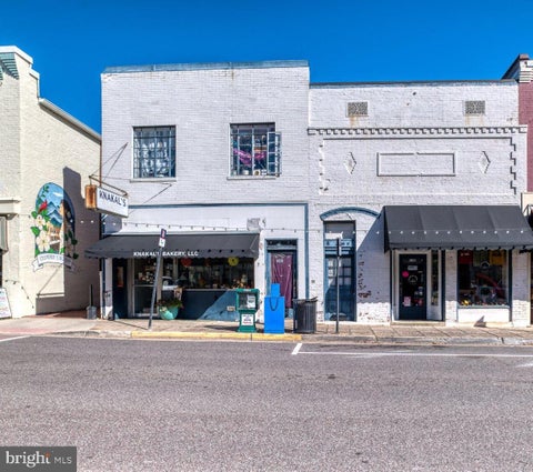 Photo of 146 E Davis Street, CULPEPER, VA 22701 (MLS # VACU2015348)