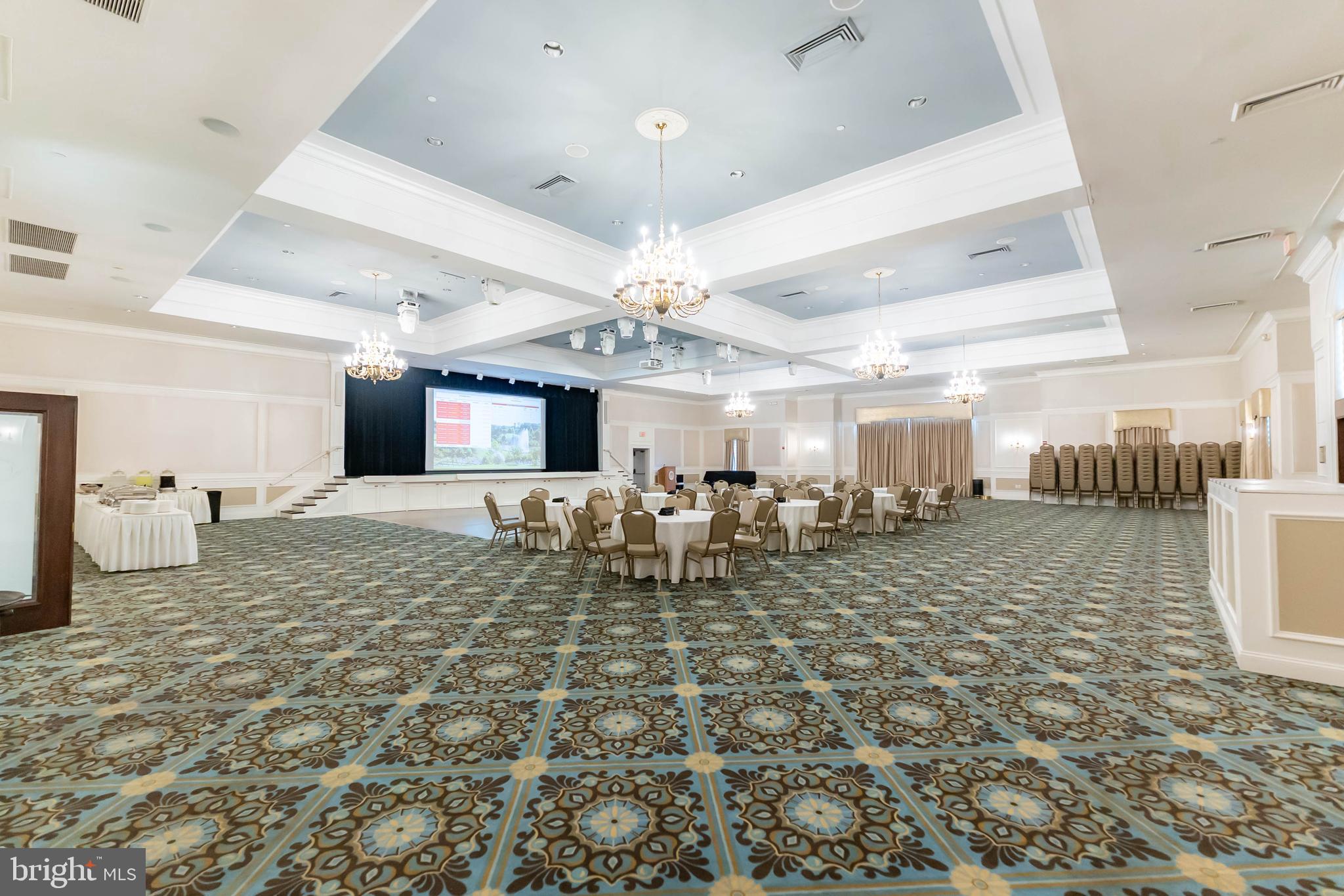 HERITAGE HUNT - Residential