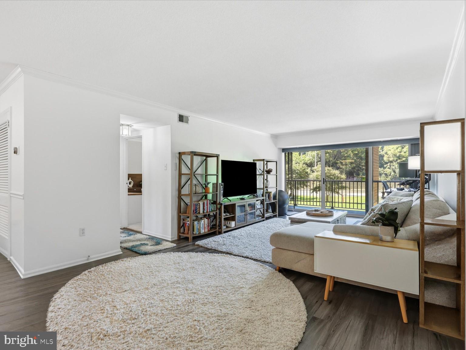 1300 ARMY NAVY DRIVE 125