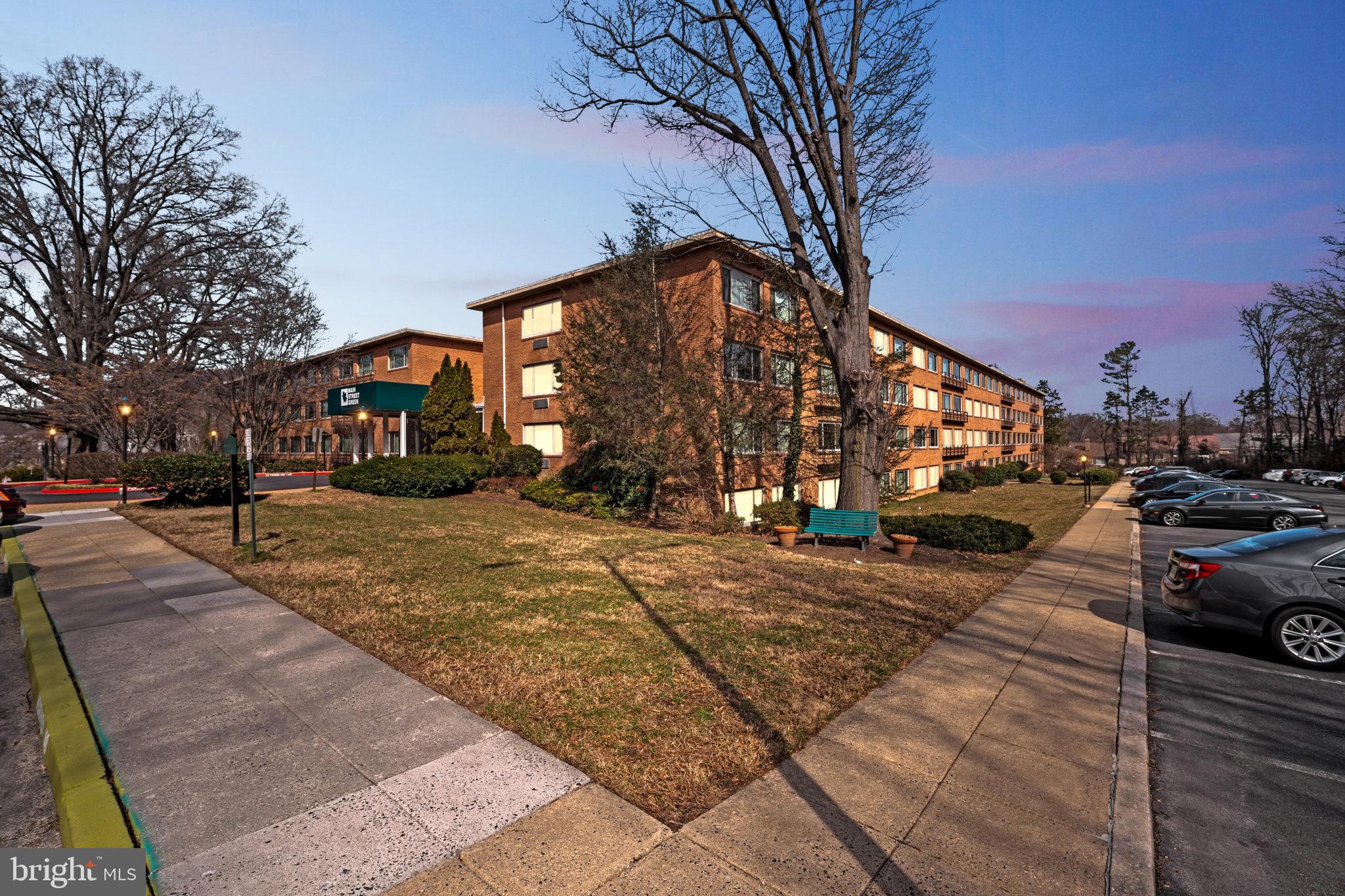 MAIN STREET GREEN - Residential