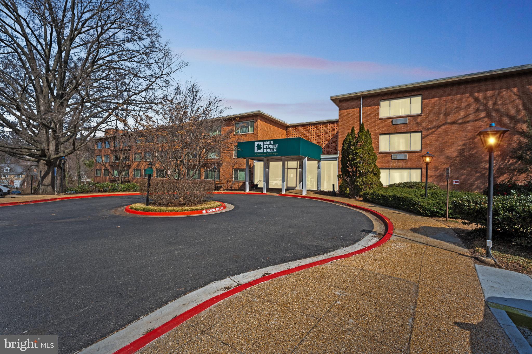 MAIN STREET GREEN - Residential