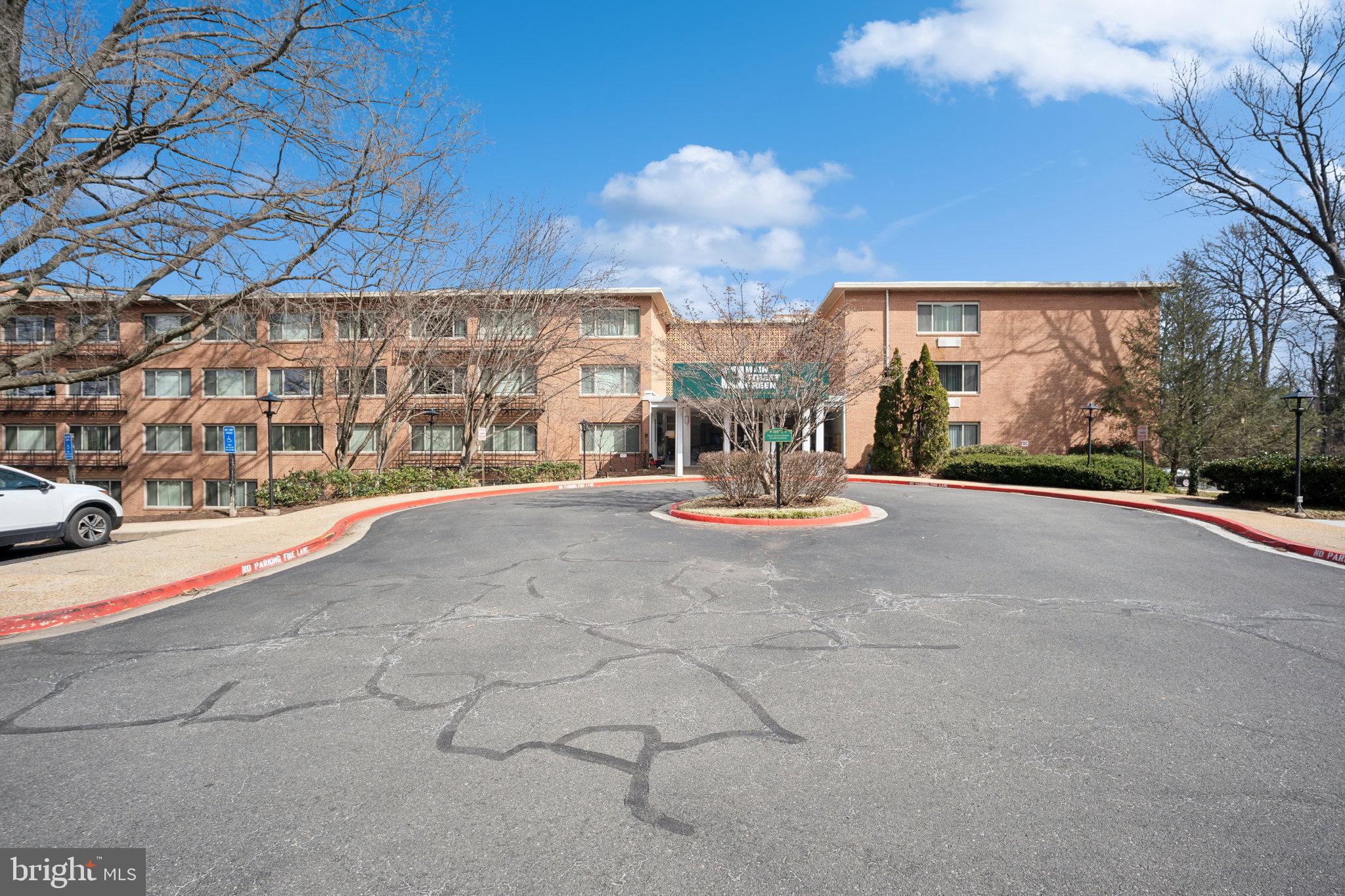 MAIN STREET GREEN - Residential