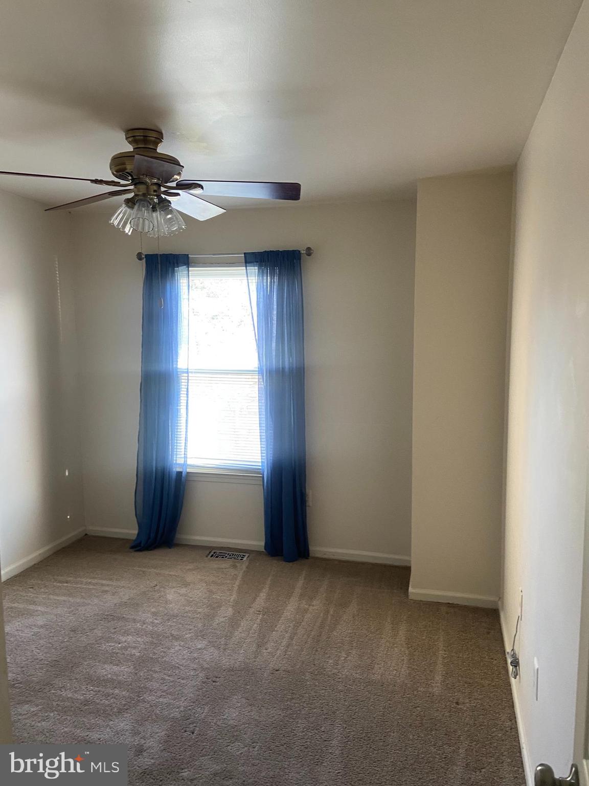 WOODSTREAM VILLAGE PLAT - Residential Lease