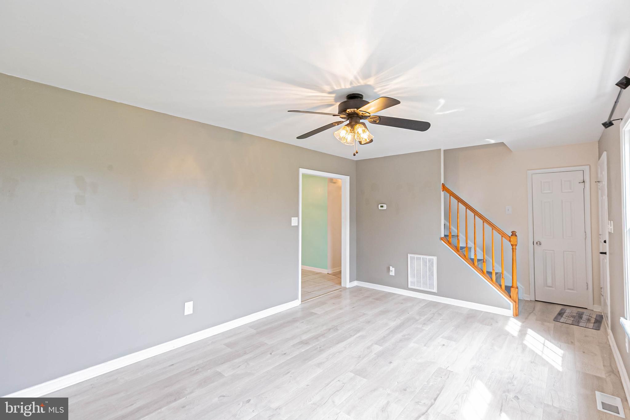 LAKE CAROLINE - Residential