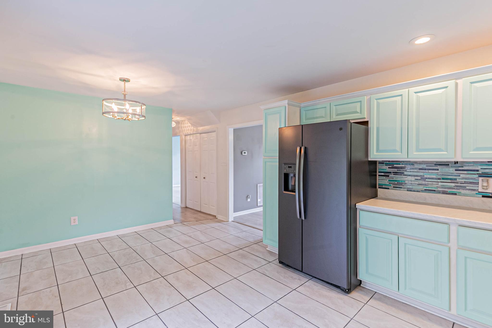 LAKE CAROLINE - Residential