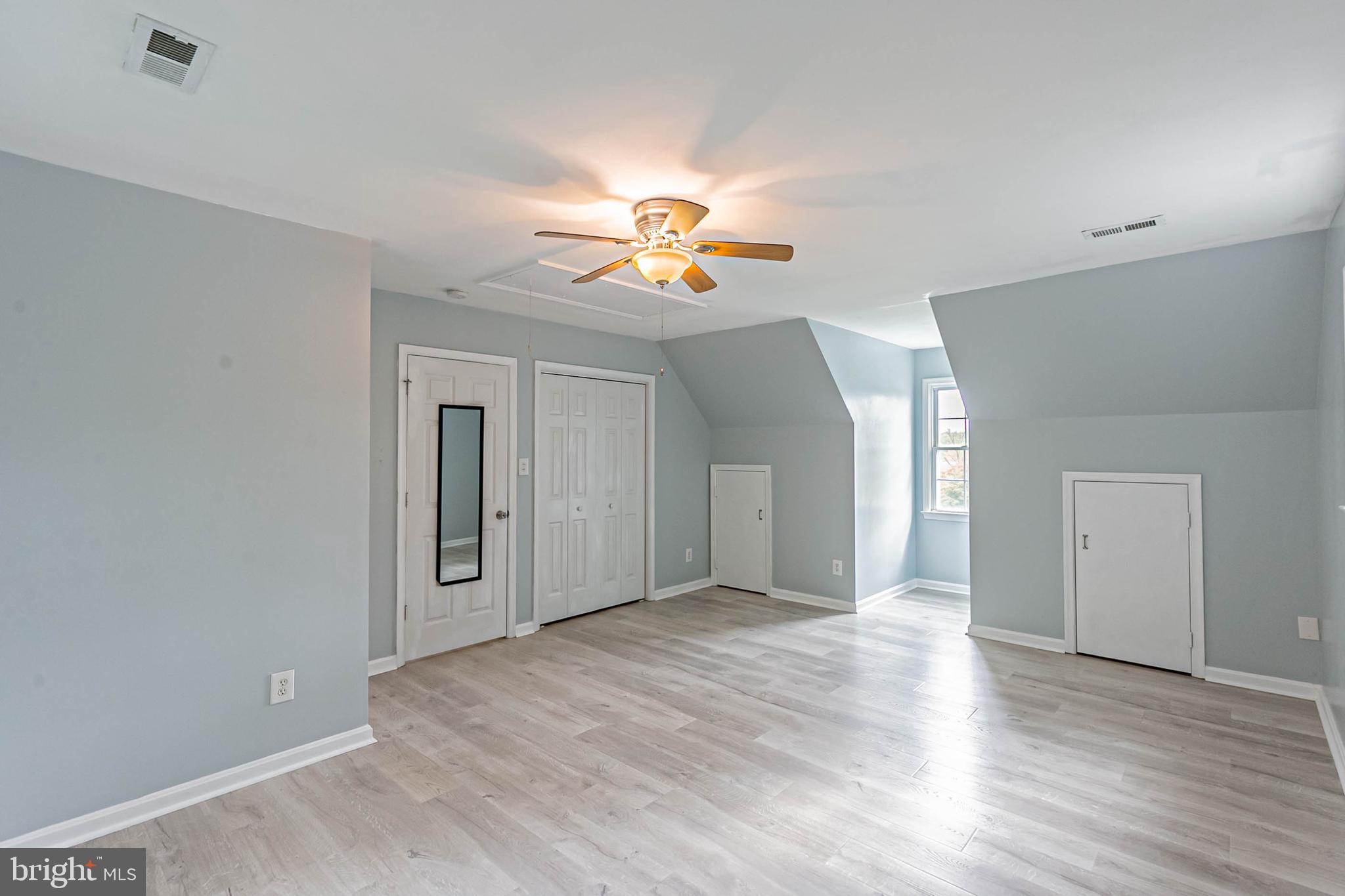 LAKE CAROLINE - Residential