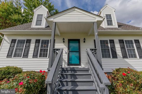 771 LAKE CAROLINE DRIVE RUTHER GLEN VA 22546