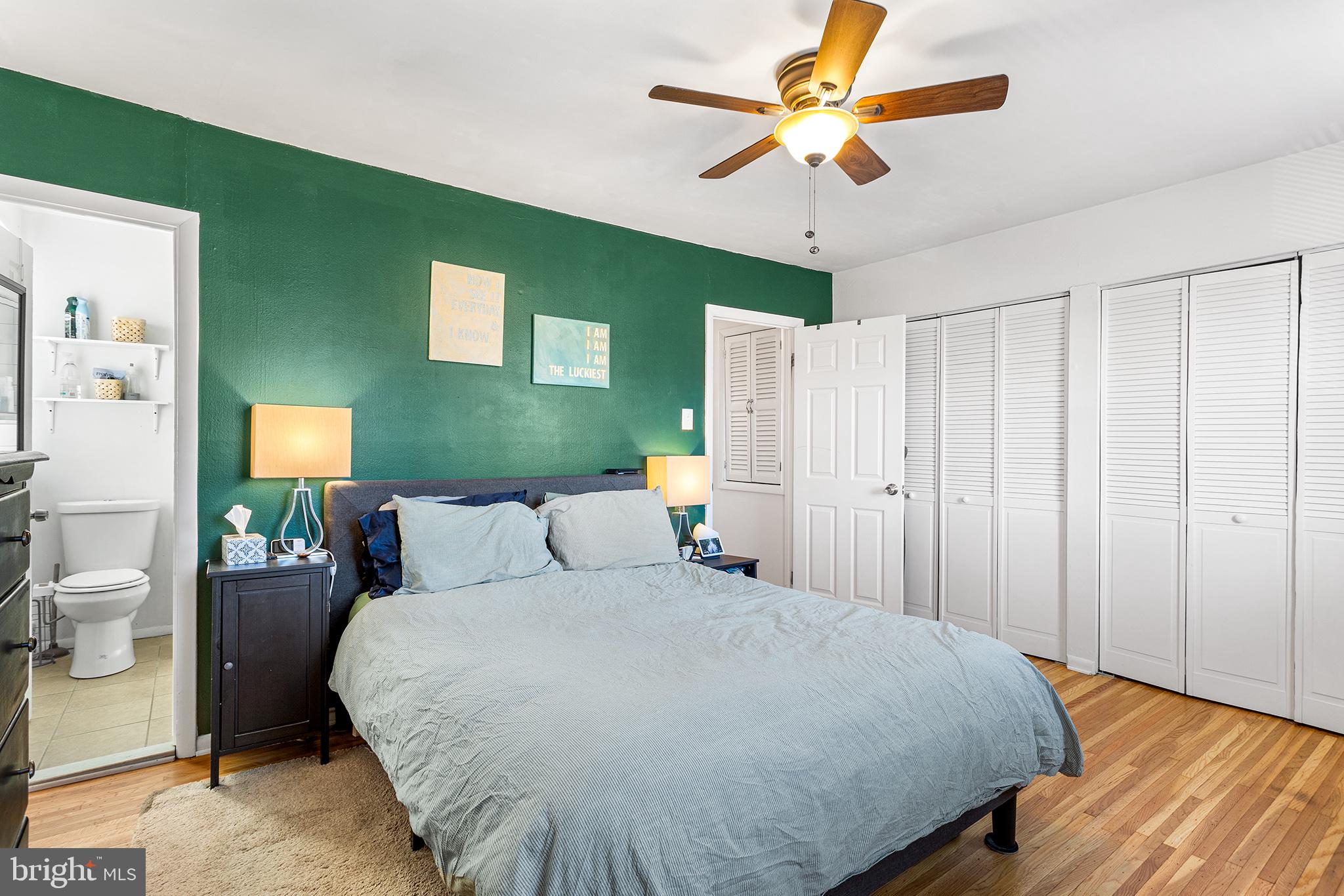 ROXBOROUGH - Residential