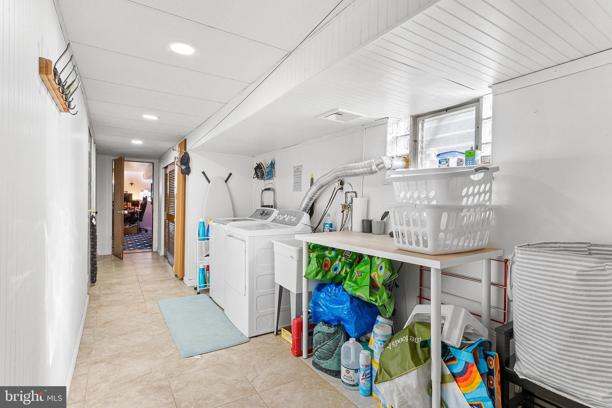 ROXBOROUGH - Residential