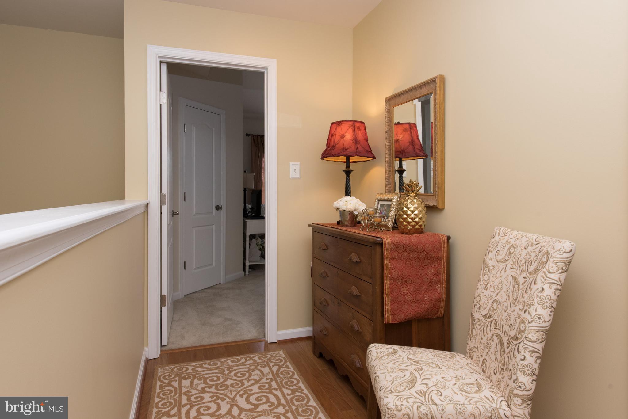 LANSDOWNE TOWN CENTER - Residential