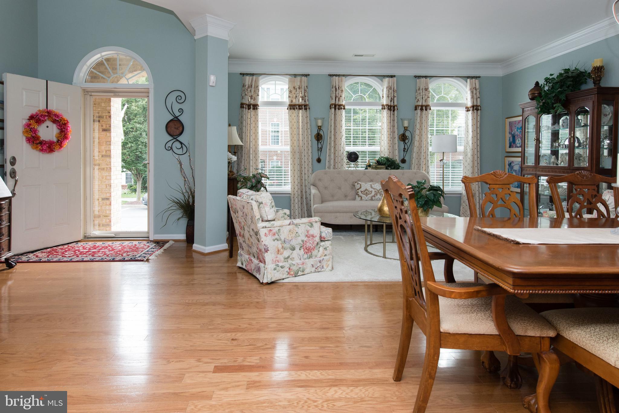 LANSDOWNE TOWN CENTER - Residential