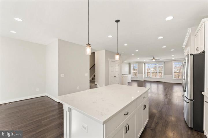 MAYFAIR - Residential