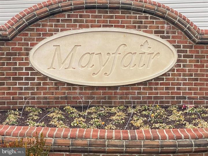 MAYFAIR - Residential